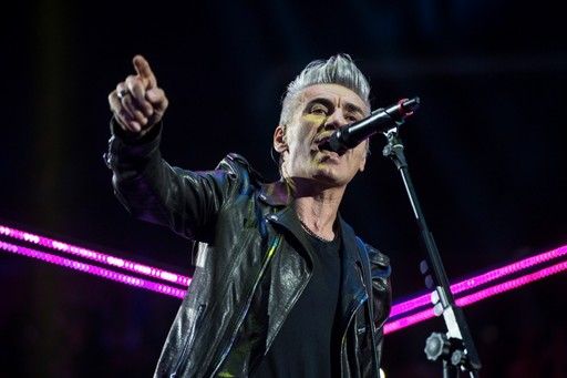 &nbsp;L'esibizione di Ligabue durante la finale di X Factor (credit Sky)