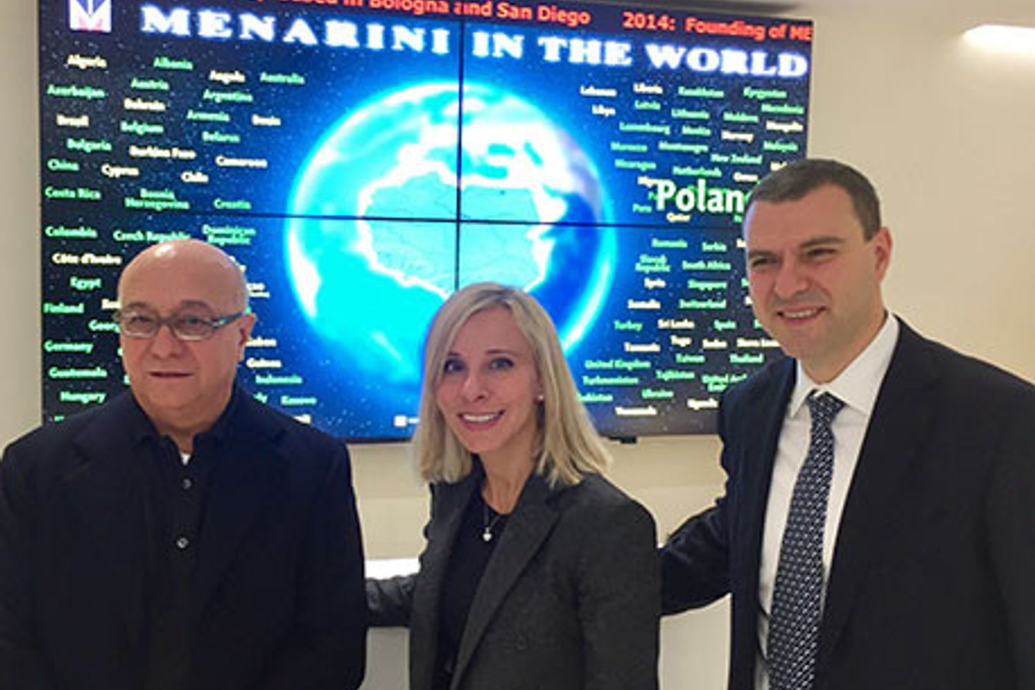 Lucia Aleotti e Alberto Giovanni Aleotti, Chairman e Vice Chairman of Menarini Group, hanno annunciato l'acquisizione di CellSearch con Giuseppe Giorgini, Chairman e CEO di Menarini Silicon Biosystems&nbsp;(Menarini)