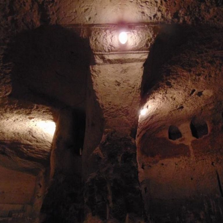 L'Ipogeo di Matera, cunicoli, depositi e vasche sotto i Sassi. Un sito che rafforza per Matera la definizione di citt&agrave; &quot;unica al mondo&quot;, dove uomo e natura non sono mai stati nemici (foto di Giuseppe Di Pietro, Agi)