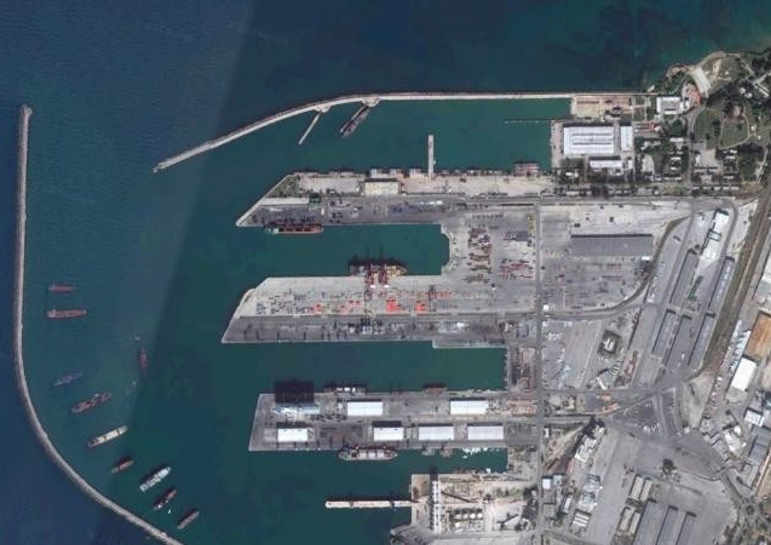 &nbsp;Siria base navale Tartus (foto da Google maps)