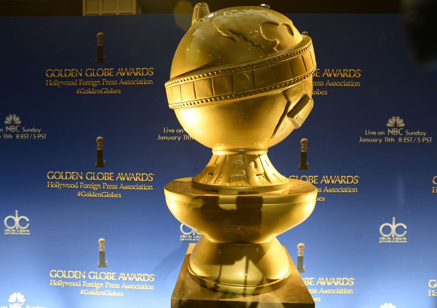 Golden Globe. 'Barbenheimer' in pole, Garrone spera