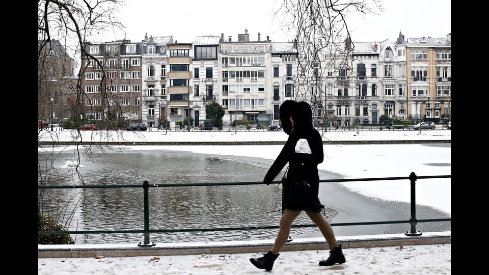 &nbsp;Neve a Bruxelles, Belgio (foto Afp)