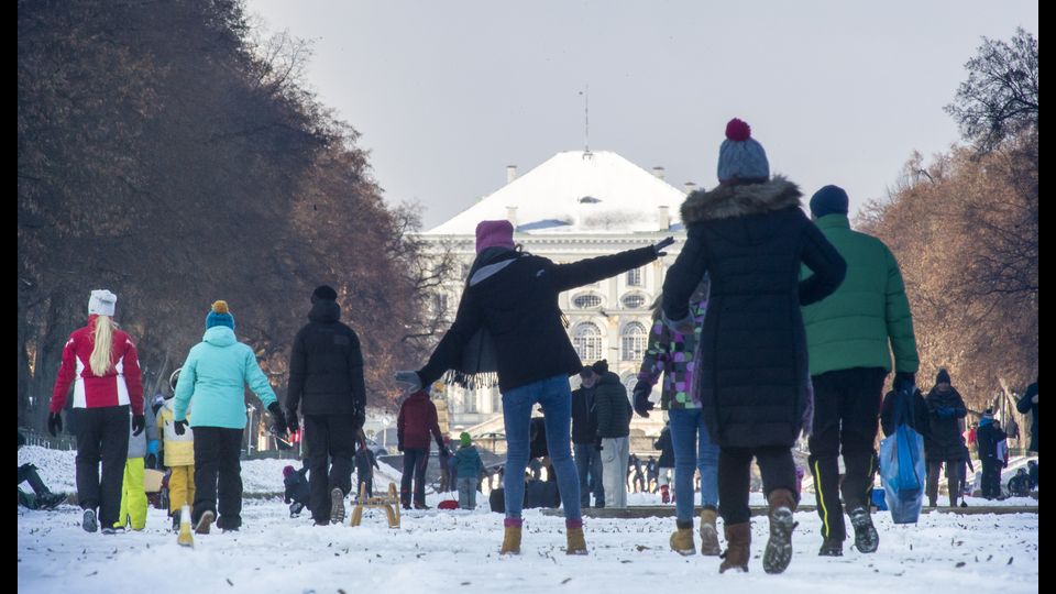 Neve a Monaco, Germania (foto Afp)