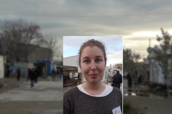 &nbsp;Giulia, ragazza italiana a campo migranti Atene
