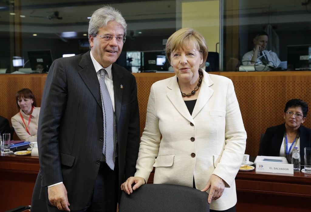 &nbsp;Gentiloni Merkel (afp)