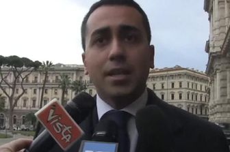 Di Maio, finta abolizione Province ha causato morti