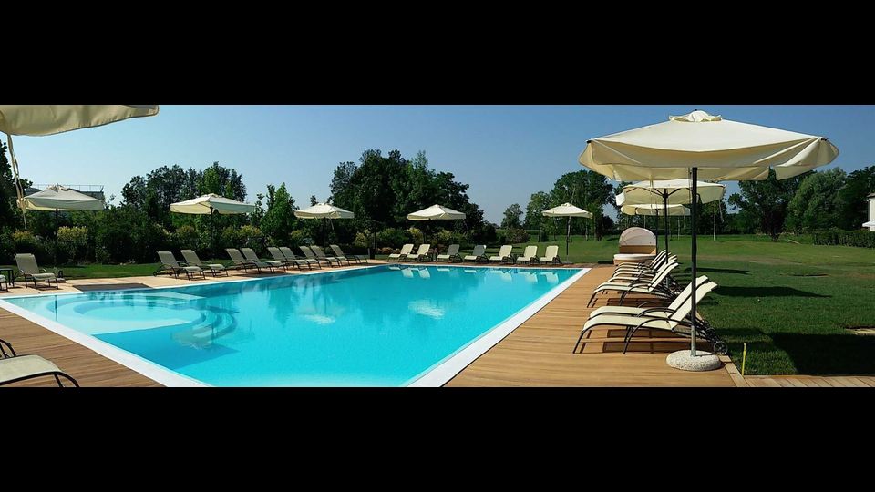 &nbsp;Villa Barbarich, la piscina dell'hotel