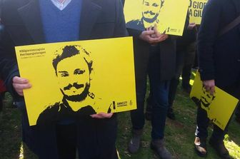 &nbsp;Da Milano a Roma, le piazze si riempiono per Regeni (foto dal profilo Facebook di Amnesty International)