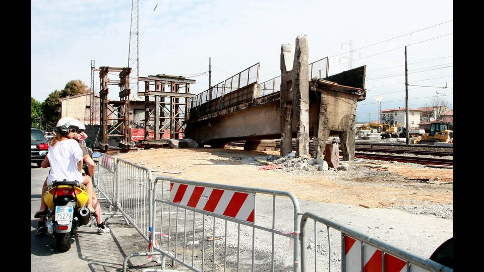 &nbsp; &nbsp;Viareggio, incidente ferroviario del 2009 (Agf)