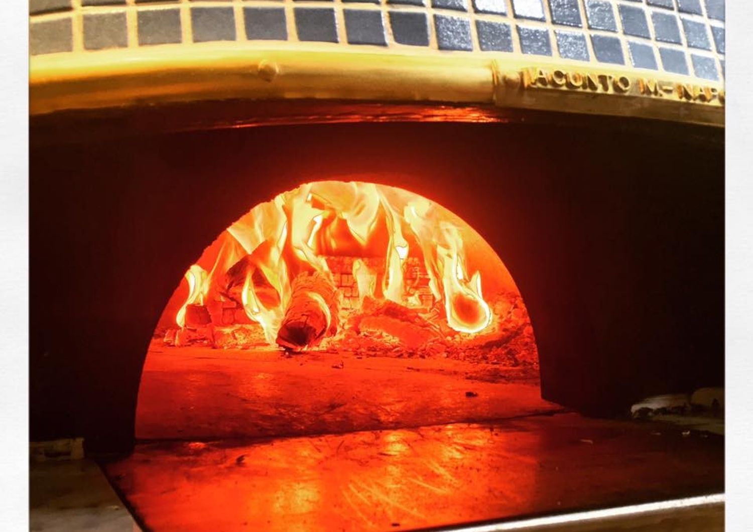 Dal grande schermo alla City, la pizza amata da Julia Roberts arriva a Londra