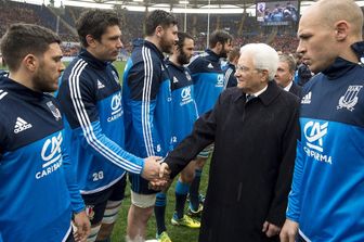 &nbsp;Mattarella saluta le squadre al Sei Nazioni (foto quirinale)