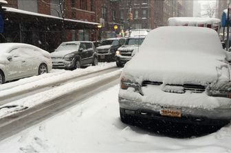 &nbsp;Tempesta di neve a New York (foto Afp)