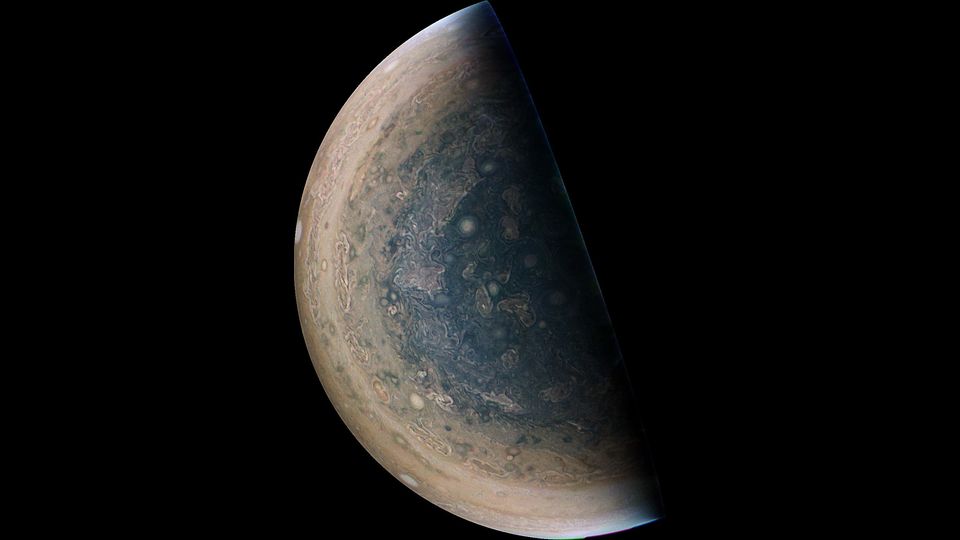 &nbsp;JunoCam | Mission Juno (https://www.missionjuno.swri.edu/junocam)
