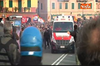 &nbsp;Scontri a Genova a manifestazione contro convegno della ultradestra