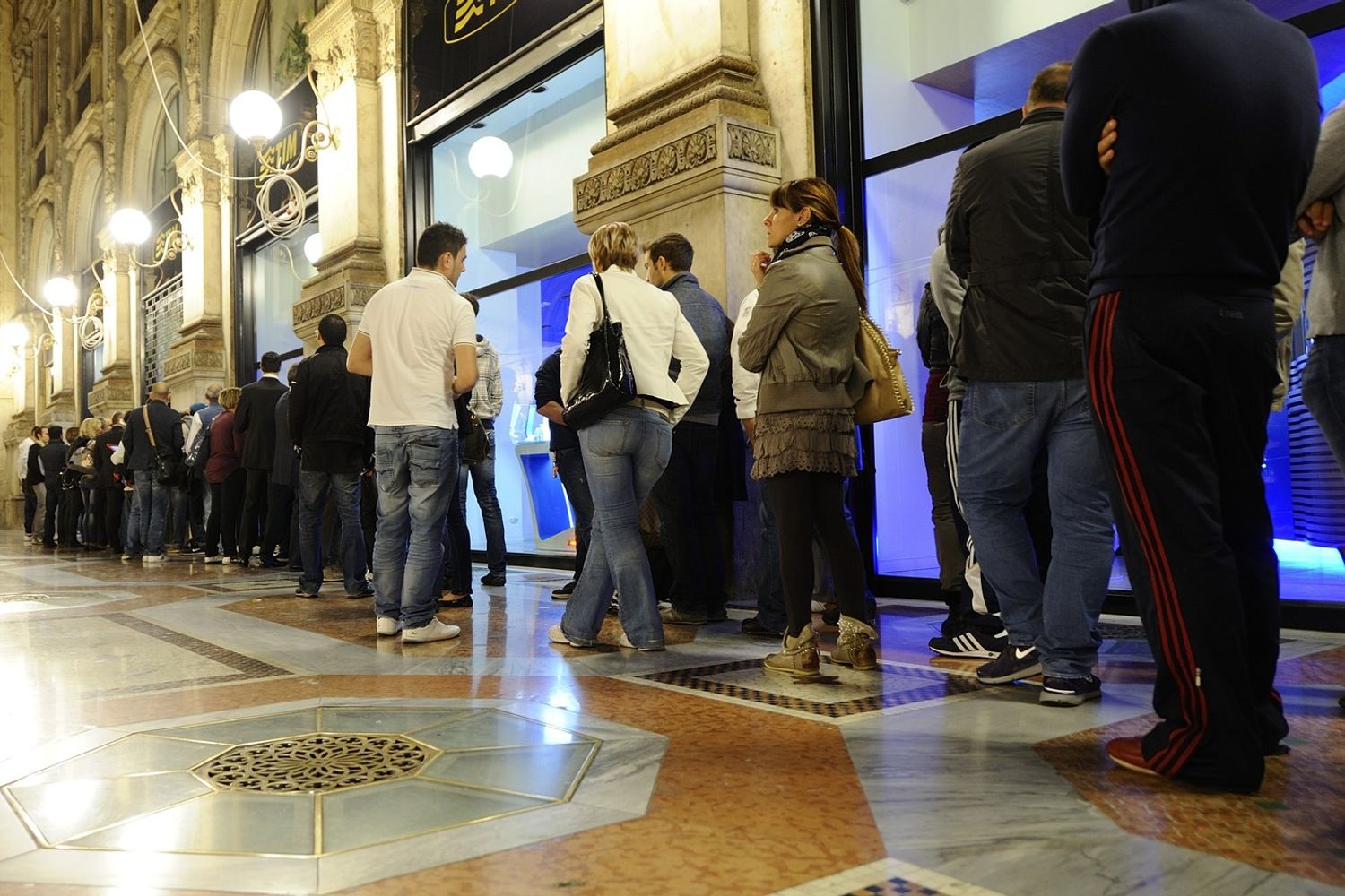 Milano shopping (agf)&nbsp;