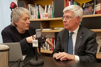 &nbsp;Romani viva l'Italia