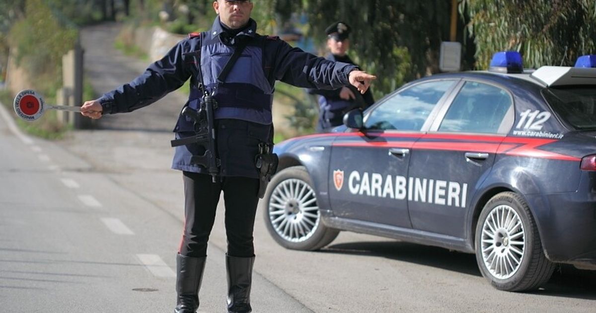 carabiniere ucciso nel brindisino ricercati due uomini
