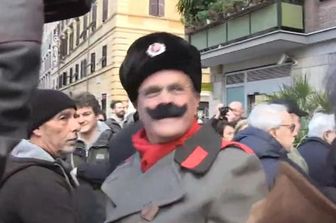 &nbsp;Lucci iene al teatro Vittoria