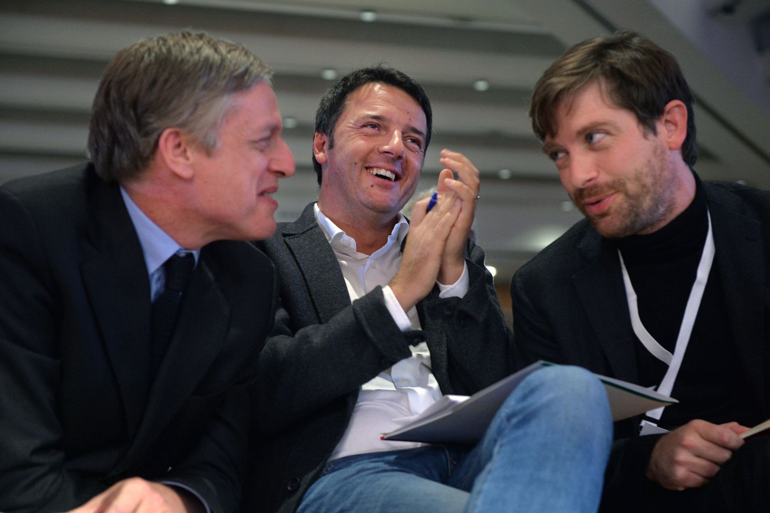 Renzi, dal Patto del Nazareno a Palazzo ChigiLa sfida &egrave; fra il bersaniano Gianni Cuperlo e Matteo Renzi, che gi&agrave; era stato battuto da Bersani nelle precedenti primarie del centrosinistra. Questa volta il sindaco di Firenze vince con il 67,5% dei voti e diventa segretario del partito.&nbsp;Le dimissioni di Gianni Cuperlo da presidente del partito Il 21 gennaio 2014 il presidente del Partito Democratico Gianni Cuperlo annuncia le sue dimissioni dopo il contrasto con il segretario Matteo Renzi riguardo alla discussione sulla Riforma della Legge Elettorale.&nbsp;