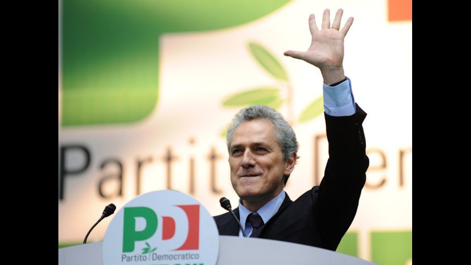 L'uscita di Rutelli dal partitoFrancesco Rutelli e altri esponenti del PD, gi&agrave; da tempo critici nei confronti di un partito a loro dire mai nato, prendono atto della vittoria di Bersani, ma lasciano il partito