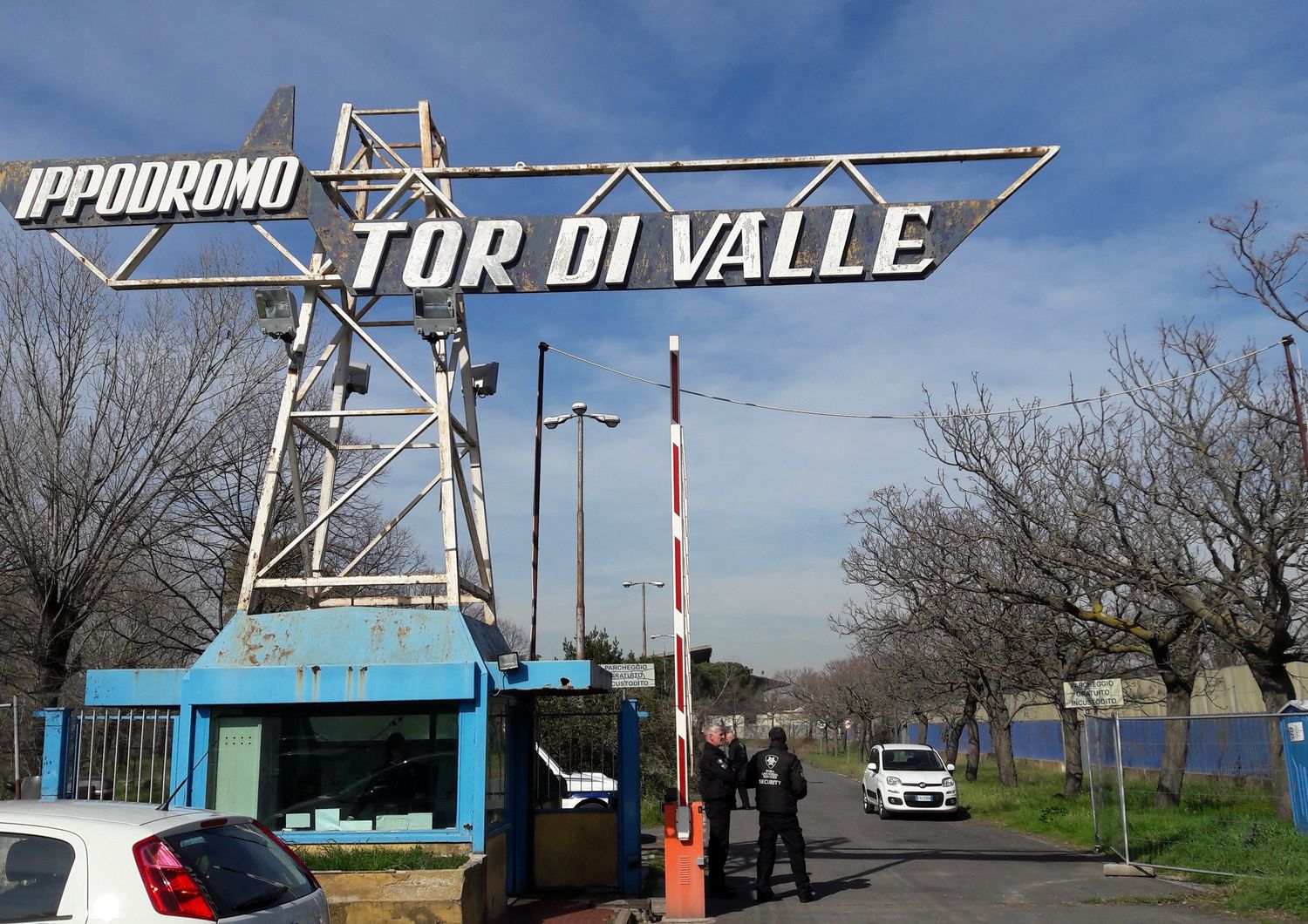 L'ex ippodromo di Tor di Valle dove si sarebbe dovuto realizzare lo stadio della Roma