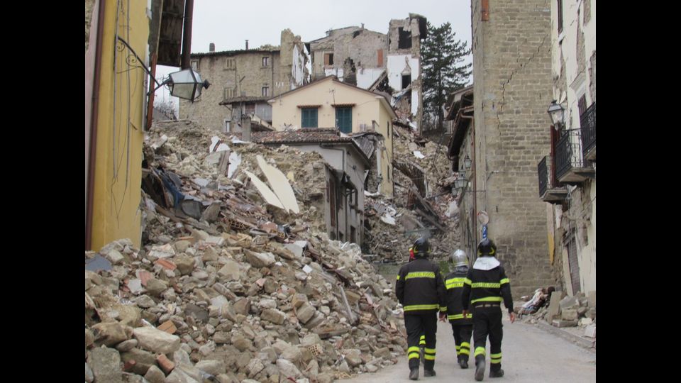 &nbsp;6 mesi dopo la scossa del 24 agosto, viaggio tra le macerie di Accumoli