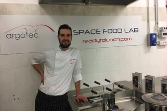 Chef Stefano Polato, responsabile dello Space Food Lab di Argotec