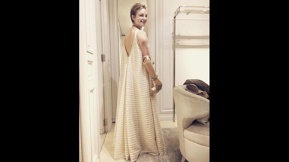 Bebe Vio &egrave; stata ospite alla Casa Bianca alla cena di Stato organizzata dall'ex presidente Usa. Per l'occasione Beatrice aveva chiesto aiuto Maria Grazia Chiuri, direttore creativo di Dior che per lei aveva realizzato l'abito che indossa nella foto. &quot;Quando ho ricevuto l'invito per la cena di Obama alla Casa Bianca ho pensato sono su scherzi a parte&quot;, aveva scherzato Bebe.