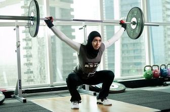 Parit&agrave; per le atlete musulmane: Nike lancia l&#39;hijab &#39;tecnico&#39;