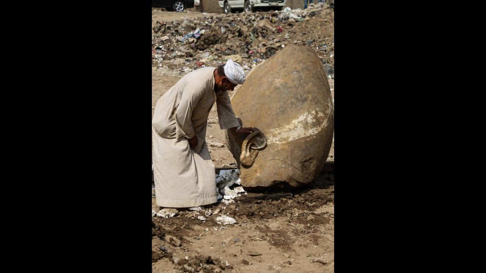 Se verr&agrave; confermato che il colosso &egrave; una rappresentazione del re Ramses II, la statua sar&agrave; esposta all'ingresso del Grande Museo Egizio del Cairo, che aprir&agrave; nel 2018.