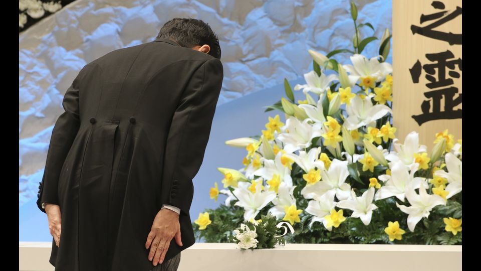 &nbsp;Altare per le vittime Tokyo Ma l'evento principale di commemorazione di quella che &egrave; stata la peggiore catastrofe in Giappone della Seconda Guerra Mondiale &egrave; avvenuta, anche stavolta, nel Teatro Nazionale di Tokyo, alla presenza di sopravvissuti e autorit&agrave;. (Afp)&nbsp;