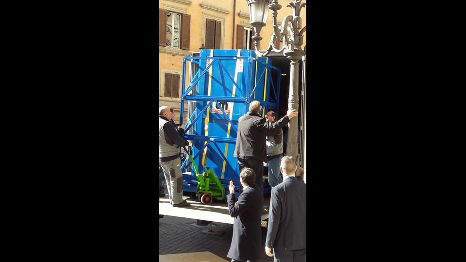 Per i prossimi giorni l'opera potr&agrave; essere studiata nella Sala Nassirya del Senato