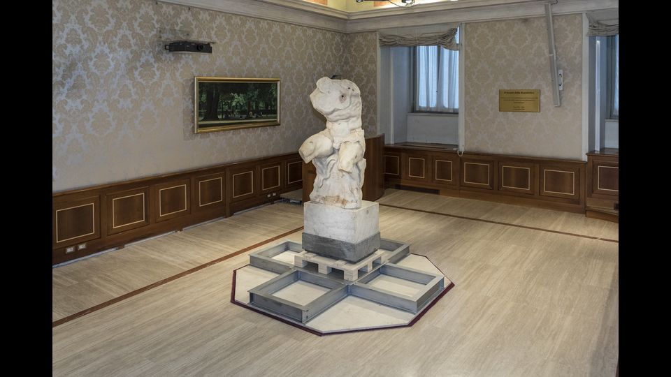 &nbsp;Il Torso del Belvedere all'interno del Senato&nbsp;