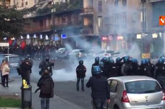 &nbsp;scontri a Napoli contro Salvini (vista)