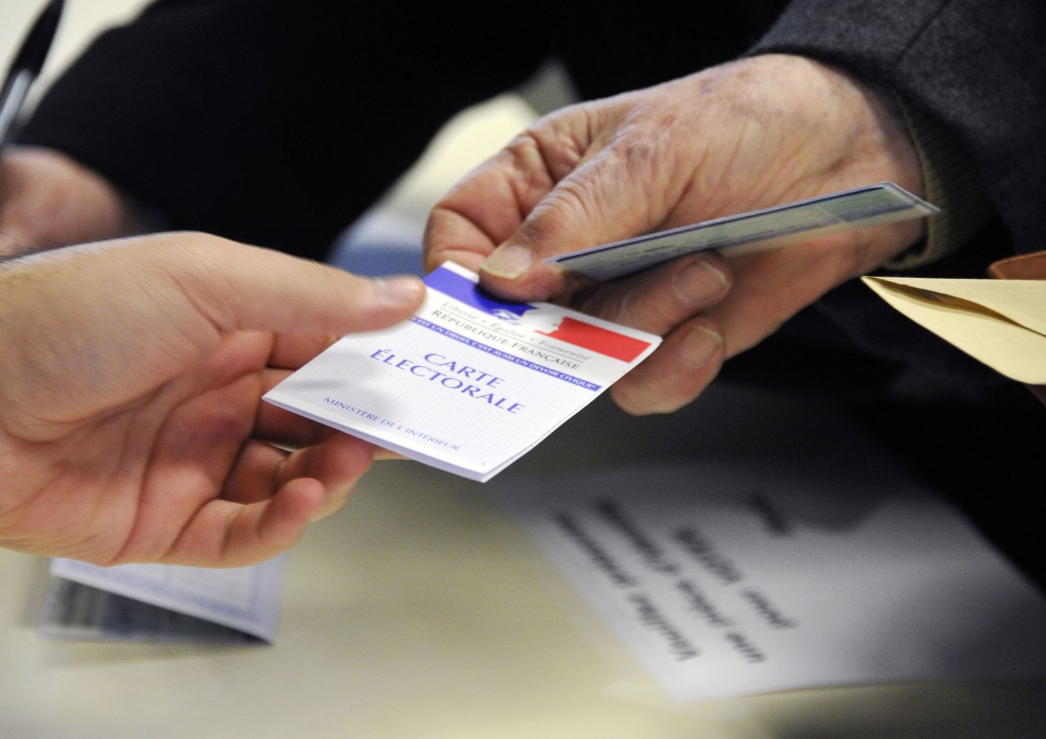 votazioni in Francia (afp)&nbsp;