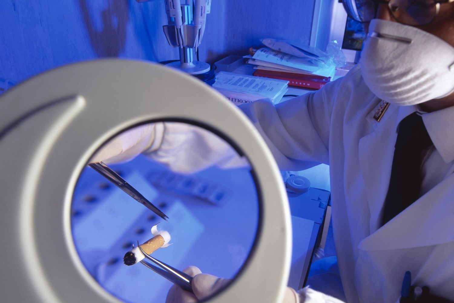 &nbsp;Indagine scientifica, crimine, polizia scientifica, dna