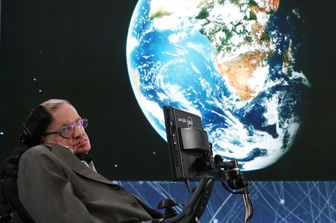 &nbsp; Stephen Hawking viaggio spaziale