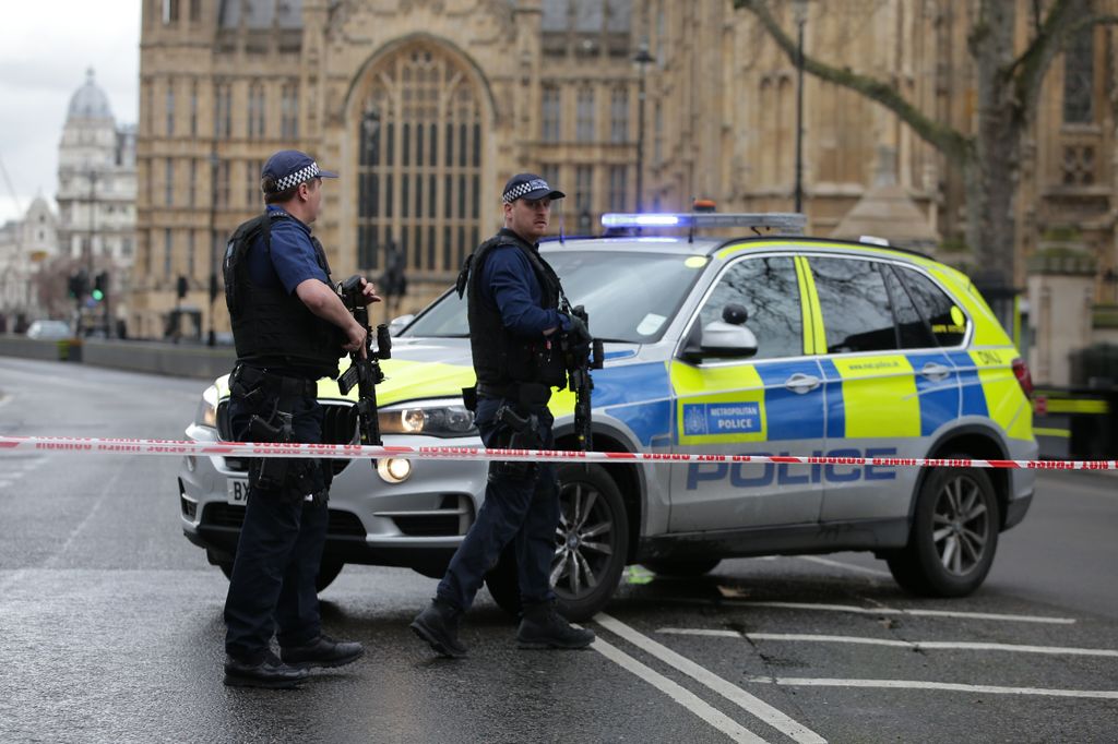 Forze dell'ordine a Westminster dopo l'attentato di marzo
