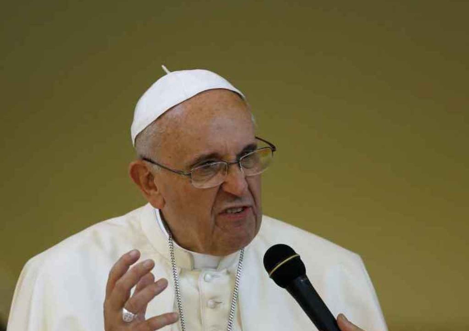 Pedofilia, nuovo 'colpo' del Papa Rimosso vescovo del Paraguay
