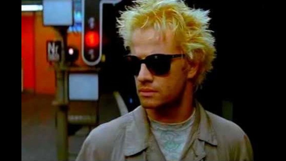 Nel 1985 viene diretto da Luc Besson nel film 'Subway' (foto YouTube). Per questa interpretazione nel 1986 vince il premio Cesar come migliore attore.&nbsp;A soli 2 anni Christopher si trasferisce con la famiglia in Svizzera dove vive fino al 1973. Poi decide di andare a Parigi per studiare recitazione. &nbsp;&nbsp;