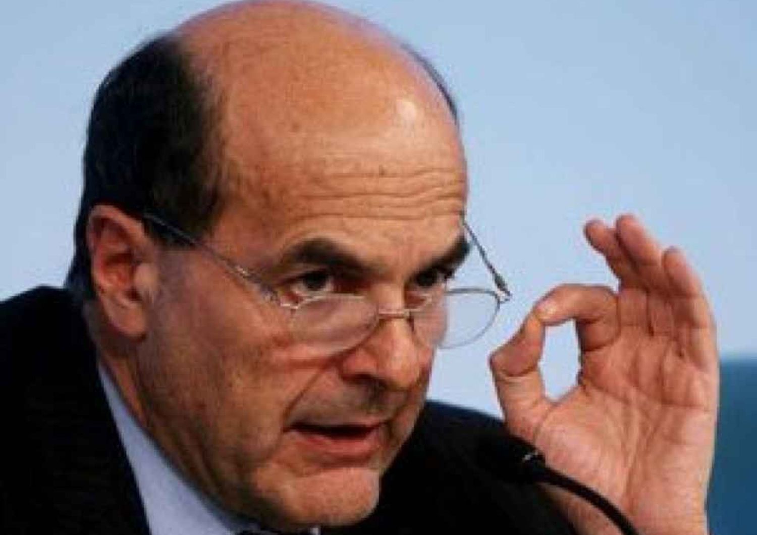 Lavoro, Bersani apre al governo"Sul voto finale saro' leale"