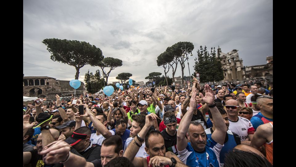 &nbsp;&nbsp;In 16mila alla Maratona di Roma (Agf)