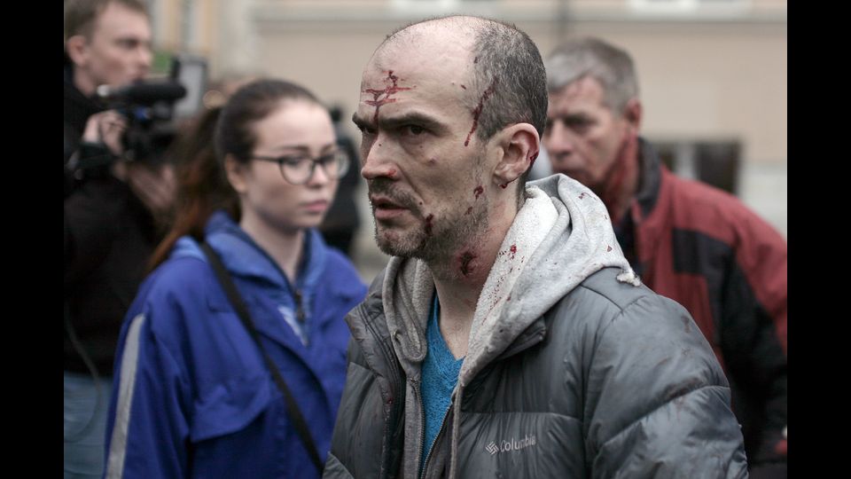 &nbsp;Esplosione nella metro di San Pietroburgo (foto Afp)