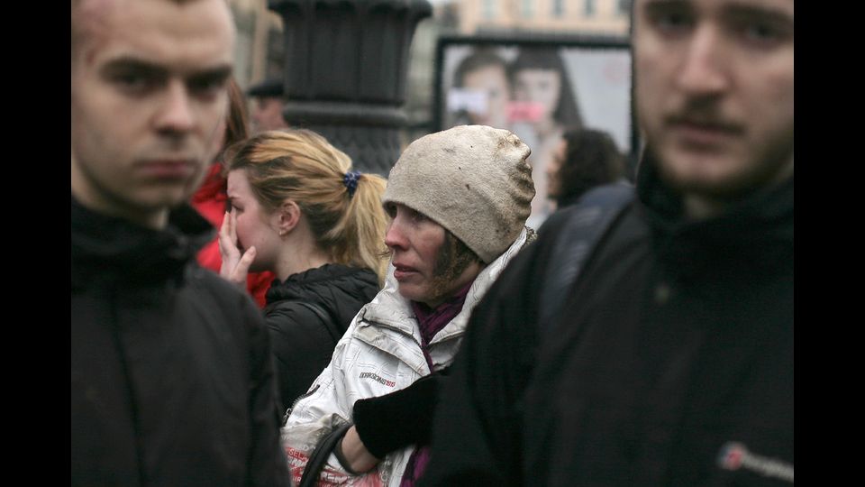 &nbsp;Esplosione nella metro di San Pietroburgo (foto Afp)