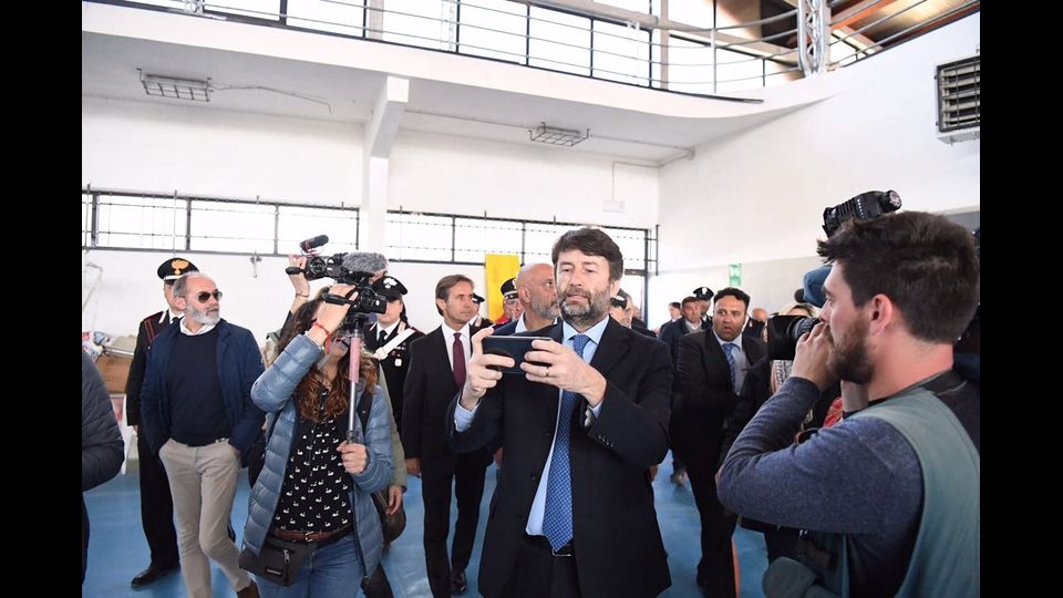 Il Ministro per i Beni Culturali, Dario Franceschini, si &egrave; recato ad Amatrice per inaugurare la sala cinema. All'evento, oltre al sindaco del paese reatino, Sergio Pirozzi, ha partecipato anche Francesco Rutelli, presidente dell'Associazione Nazionale delle Industrie Cinematografiche (Anica), che ha curato il processo di realizzazione della sala, e in particolare i rapporti con lo sponsor, l'agenzia di stampa nazionale cinese Xinhuanet, a testimonianza dell'intensificarsi dei rapporti di collaborazione tra l'industria audiovisiva italiana e quella cinese.&nbsp;