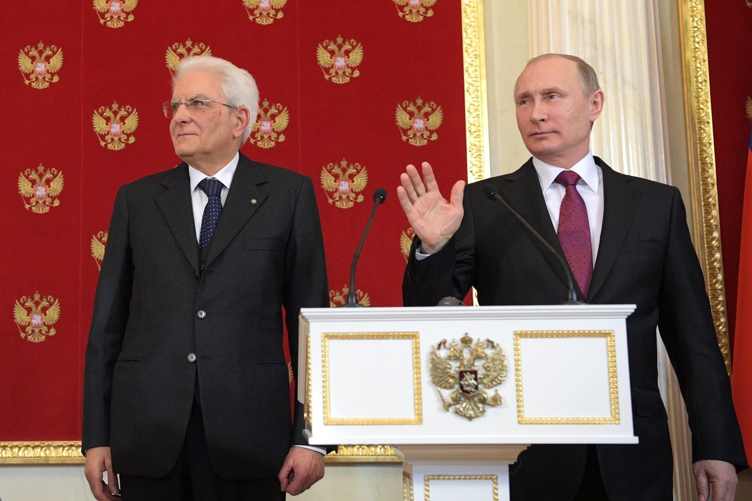 &nbsp;Sergio Mattarella e Vladimir Putin