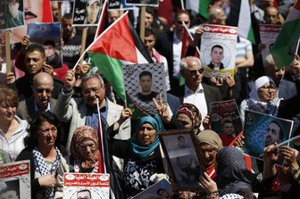 Marwan Barghouti palestinesi in sciopero (Afp)