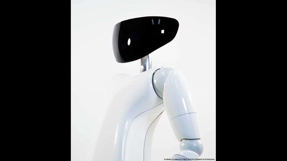 Le principali aree di ricerca sono tre: tecnologia per l'essere umano, materiali innovativi e robotica.