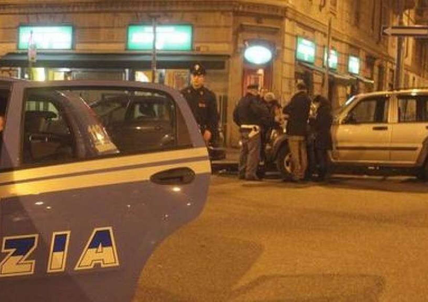 Uccise tassista a bottigliate a Milano: condannato a 10 anni
