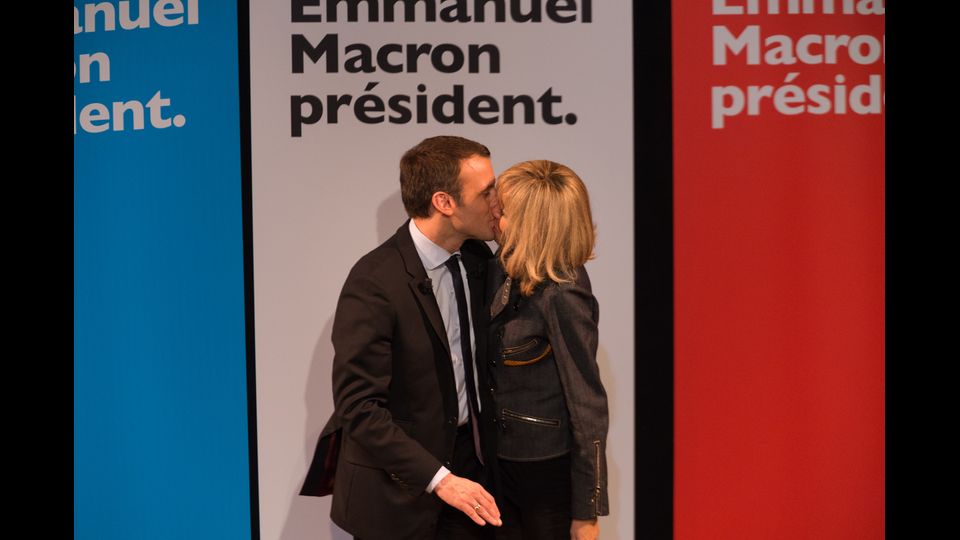 Brigitte ed Emmanuel Macron (Afp)